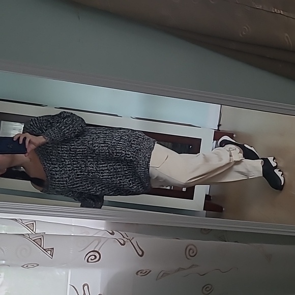 Knitted Sweater ❤️ - Picture 6 of 7